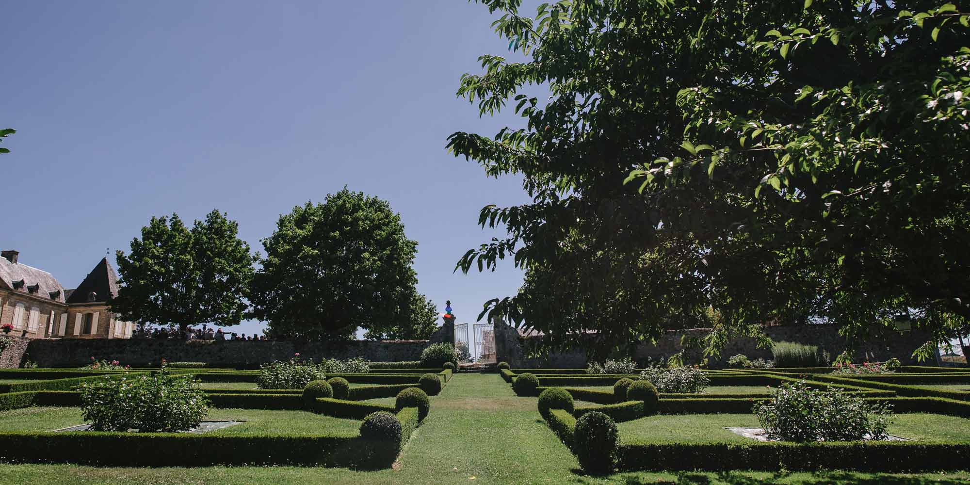 french-wedding-garden