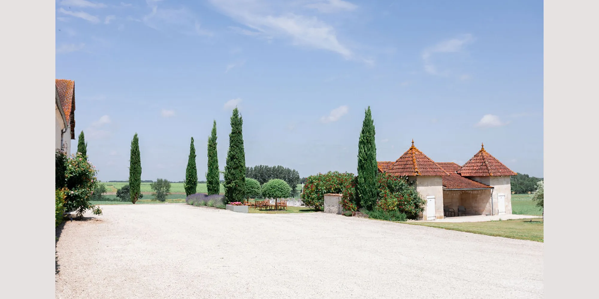 fine art wedding venue france