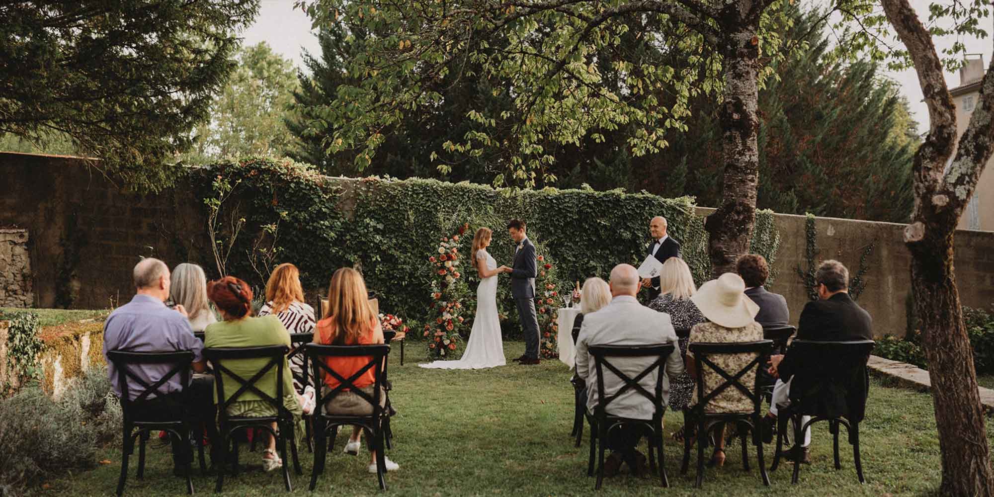 outdoor wedding pyrenees