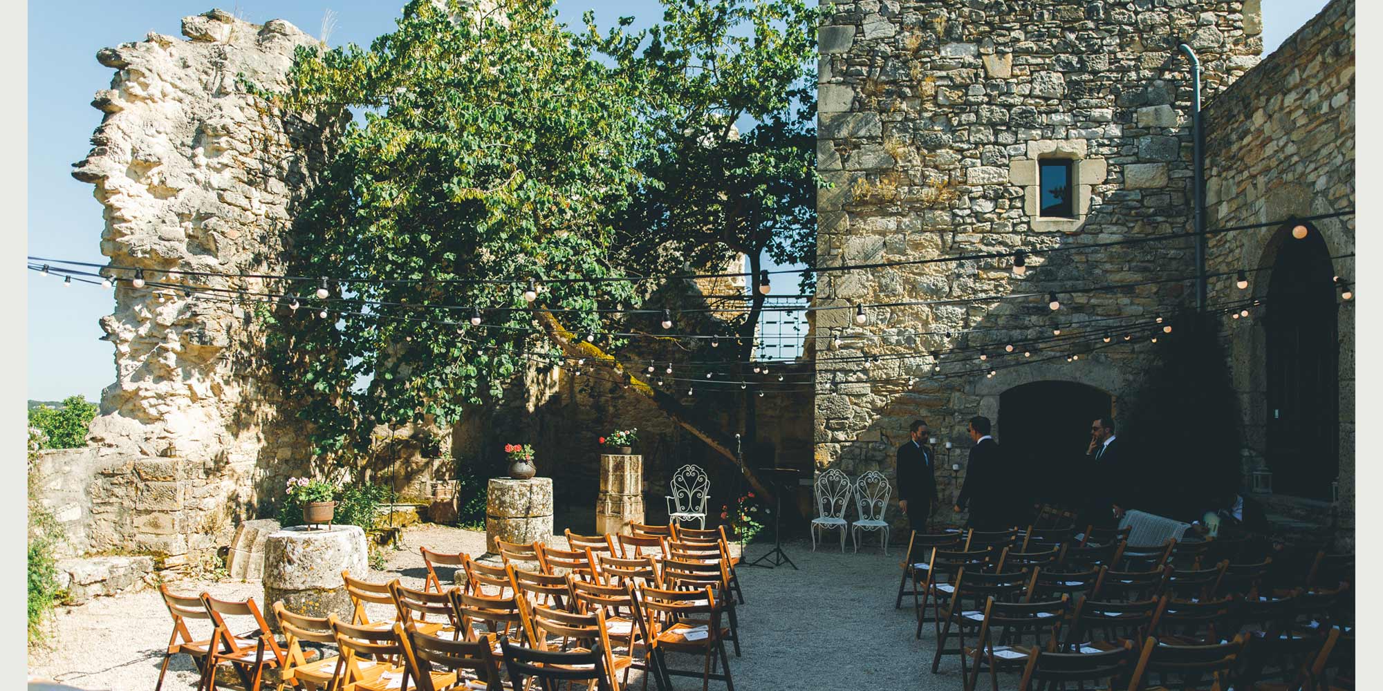french wedding style roussillon