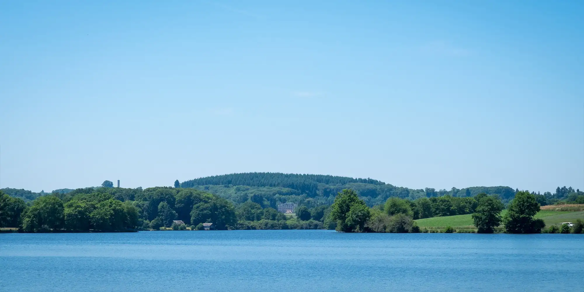 french chateau wedding lake