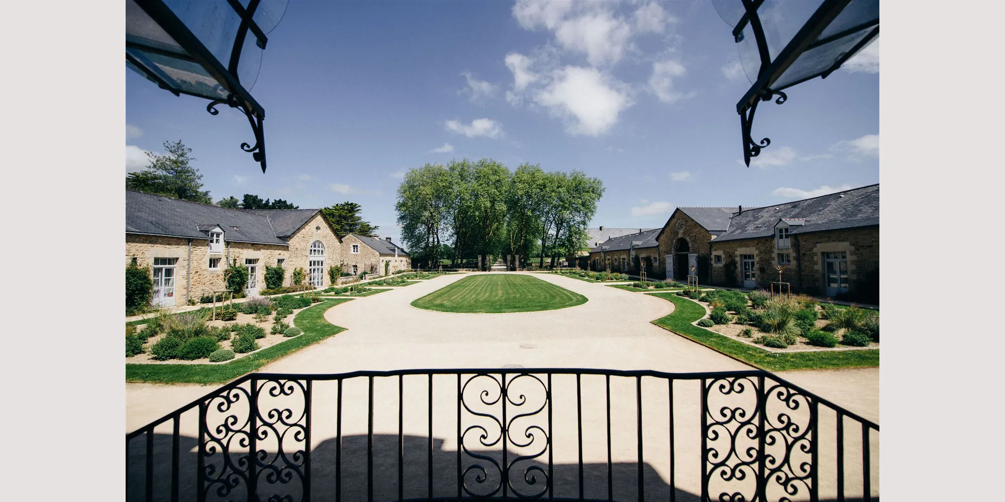 4 star french wedding hotel