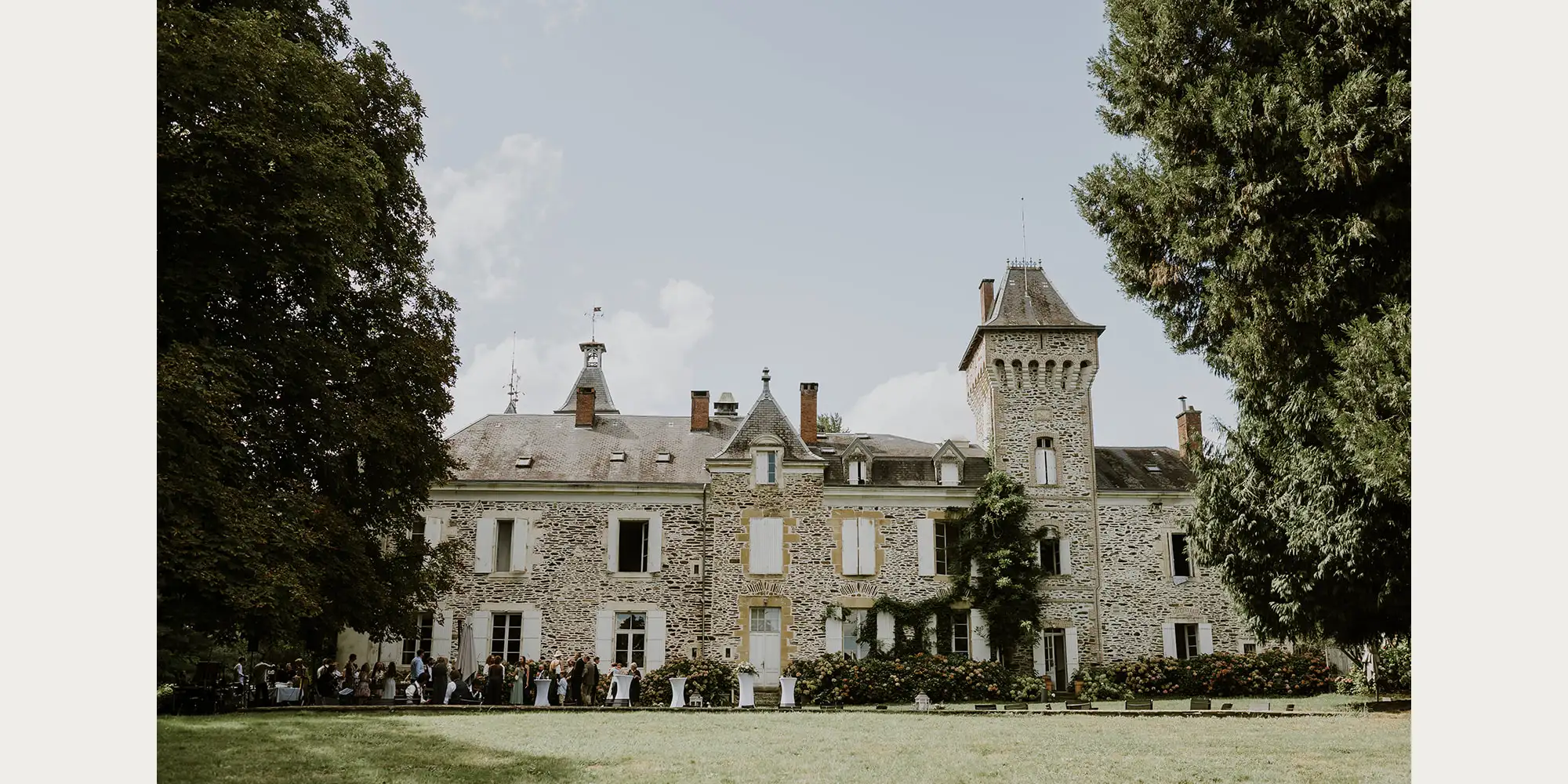 chateaus to hire dordogne