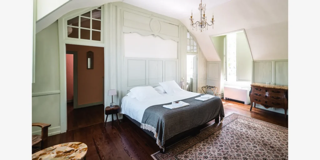 chateau du fey lodging