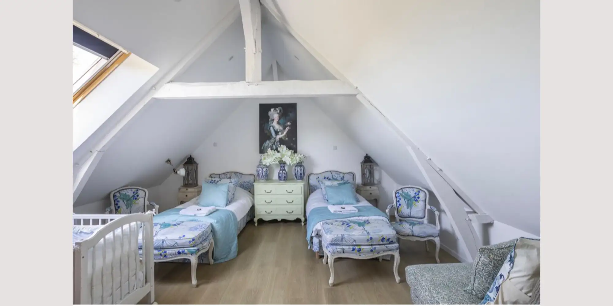 petit chateau near paris wedding