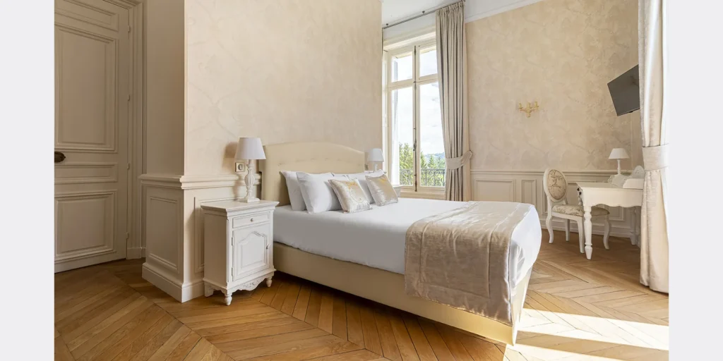 Wedding Accommodations for 50+ guests - Domaine des Halles