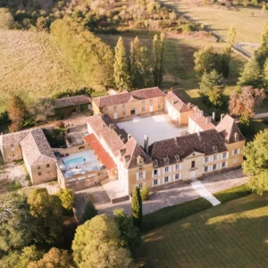 chateau de sainte croix