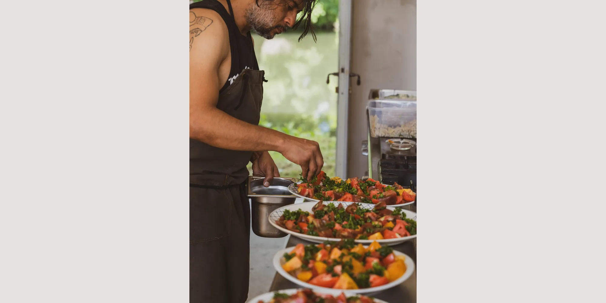 chateau wedding paris with caterer