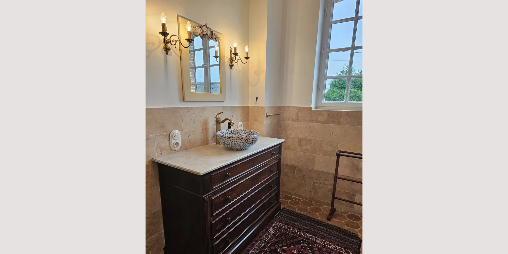 good value wedding chateau near paris