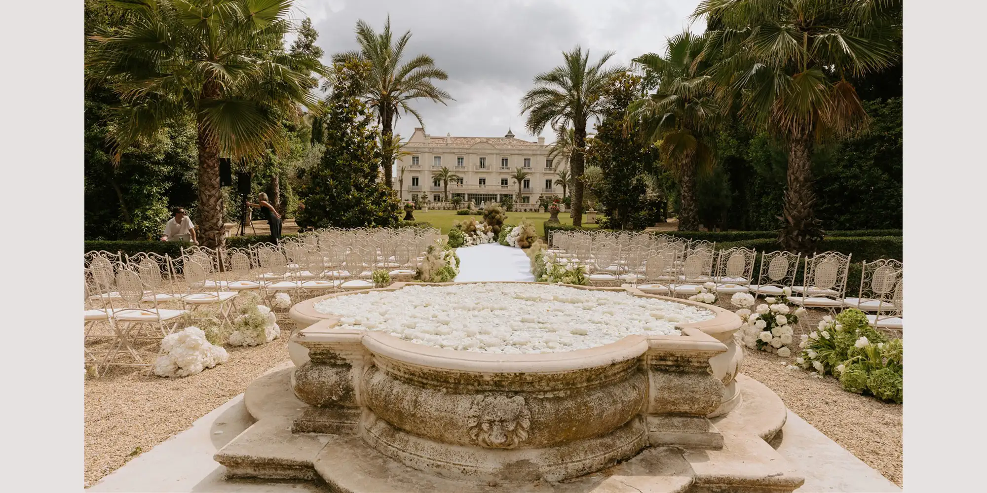 hermitage de combas grand french wedding chateau