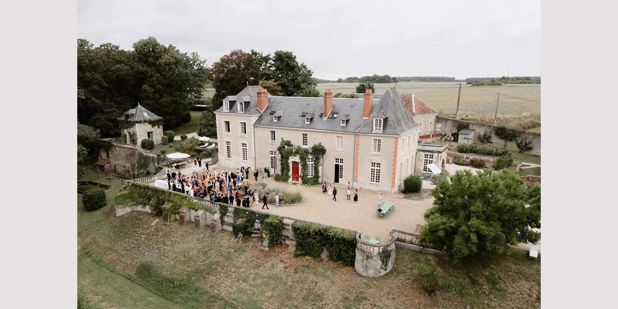 amboise chateau wedding