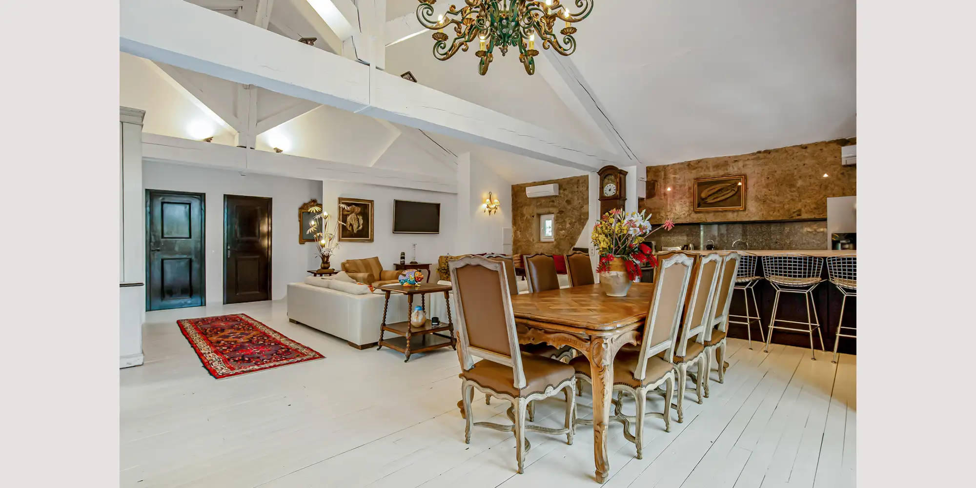 hermitage de combas inside