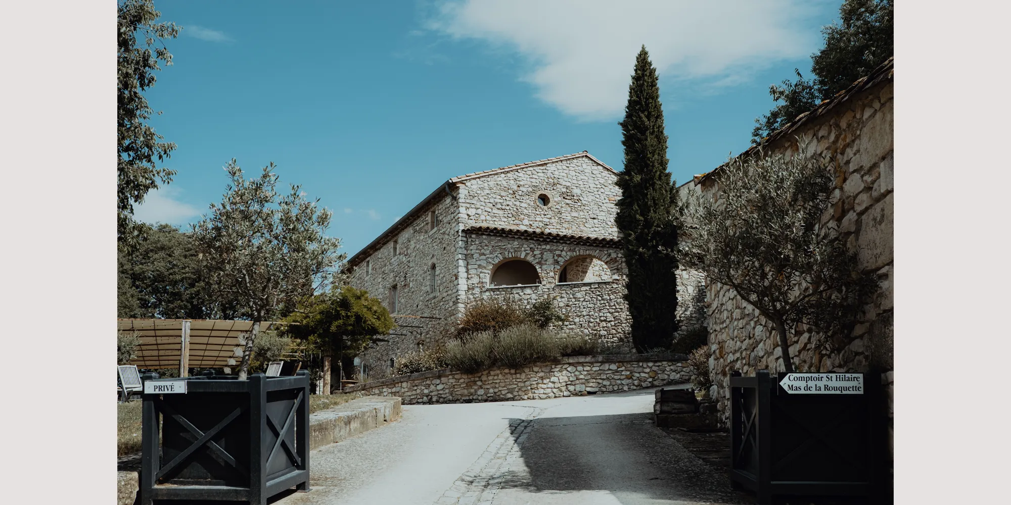 mas saint-hilaire provence wedding venue