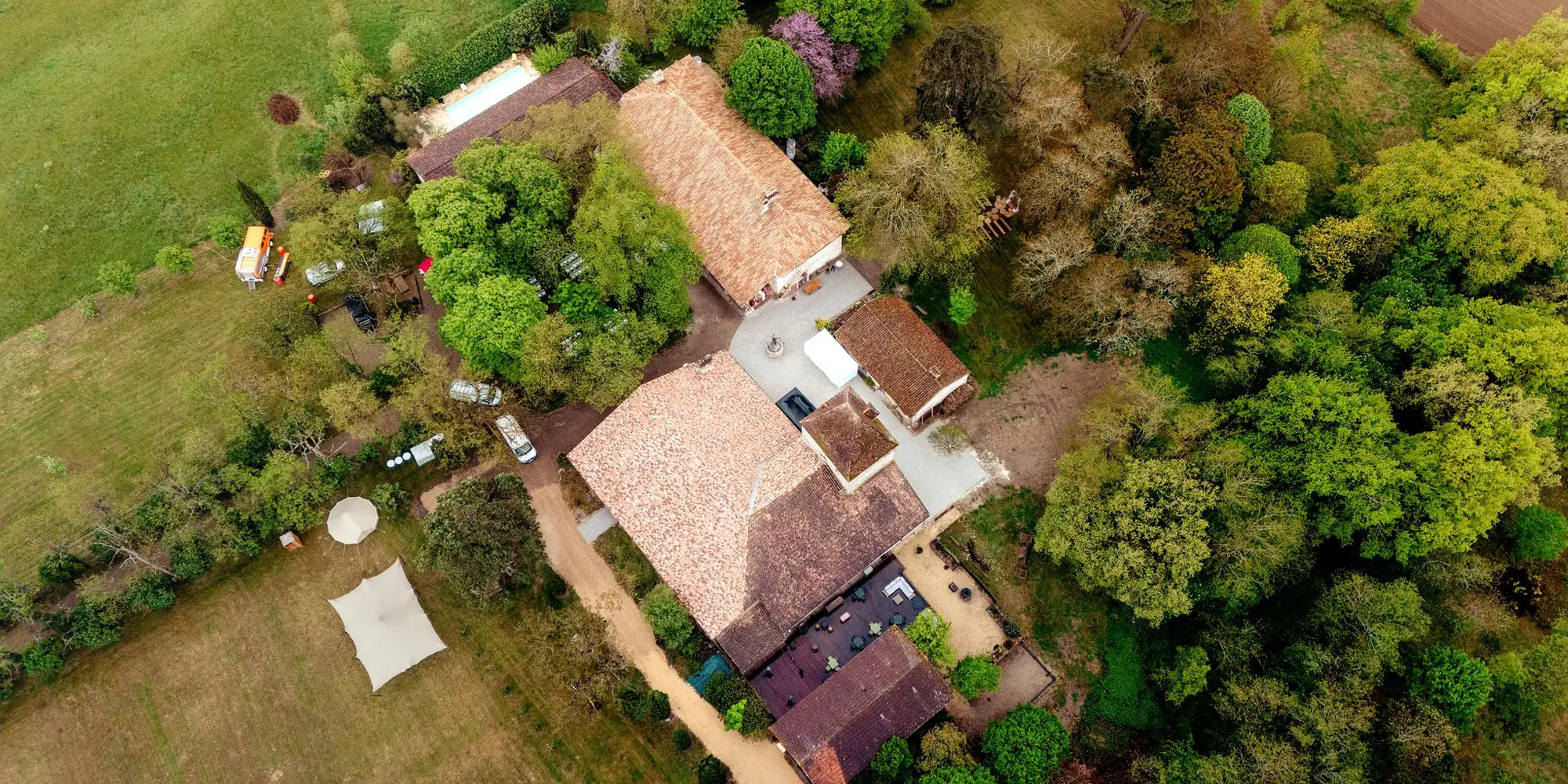 domaine bertranet wedding venue with inclusive wedding planner