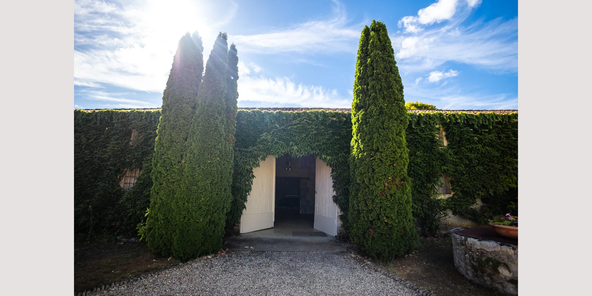 barn reception wedding france locations