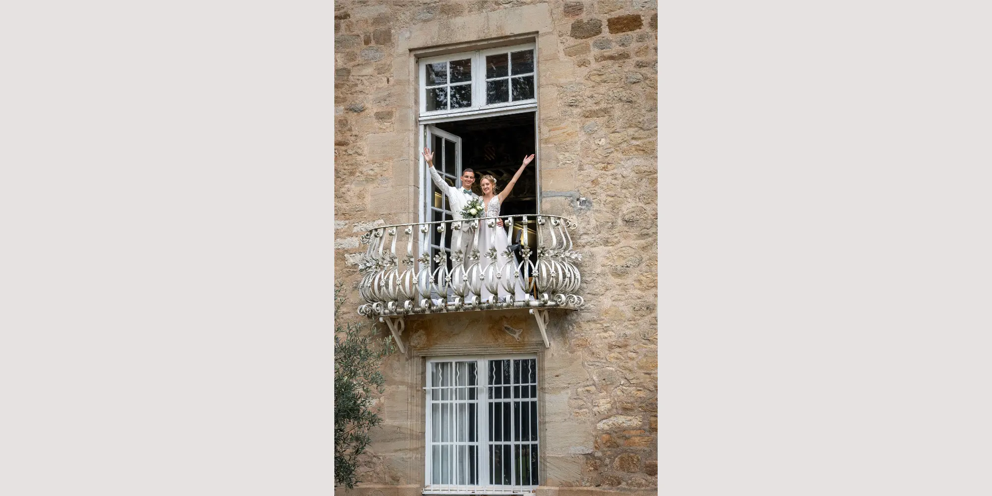 fairytale wedding in France Chateau d'Aynac