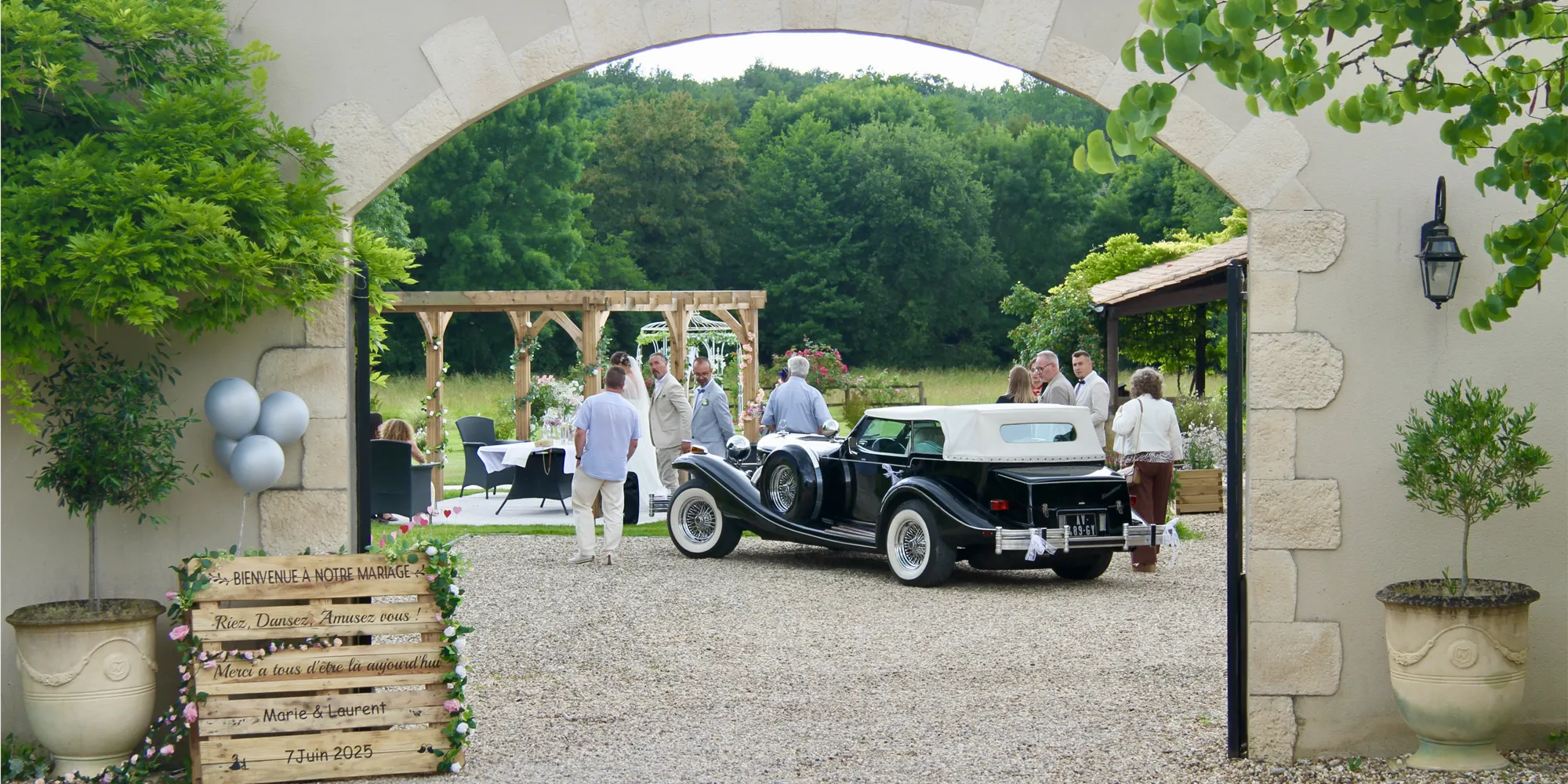 family friendly wedding venue vines france