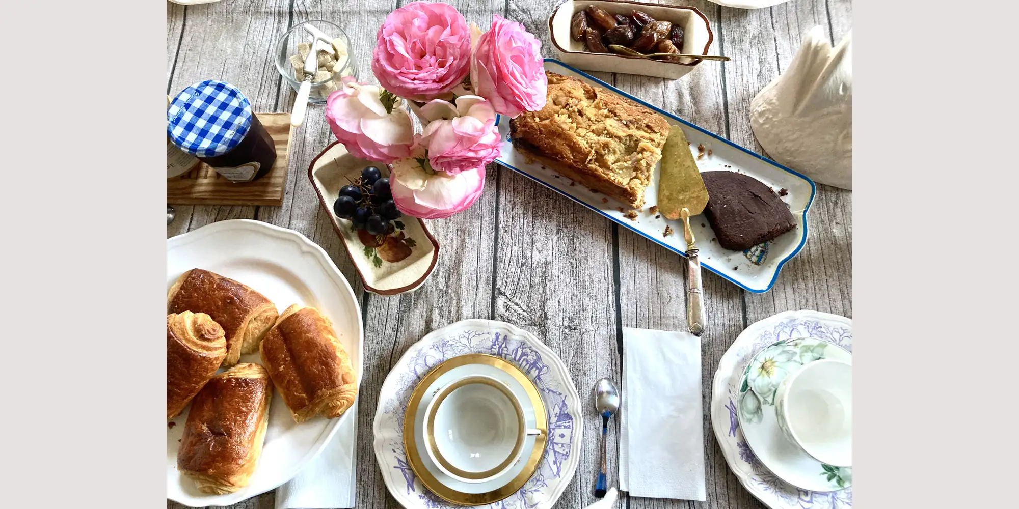 wedding breakfast at the chateau