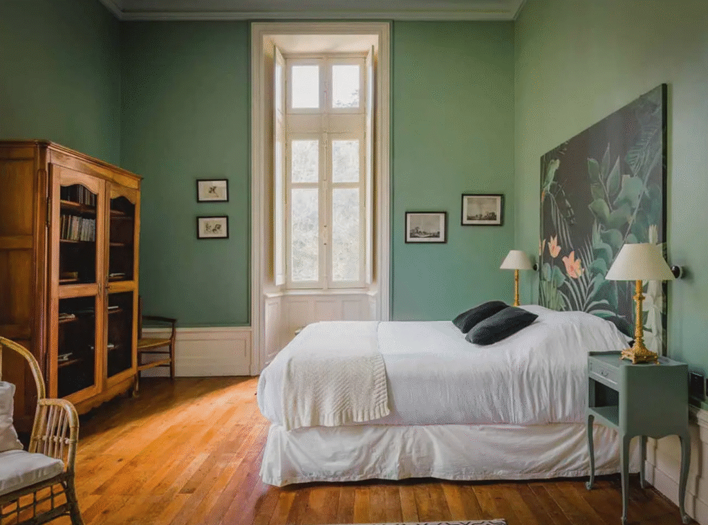 Chateau Le Brossay. Wedding venues with accommodations.