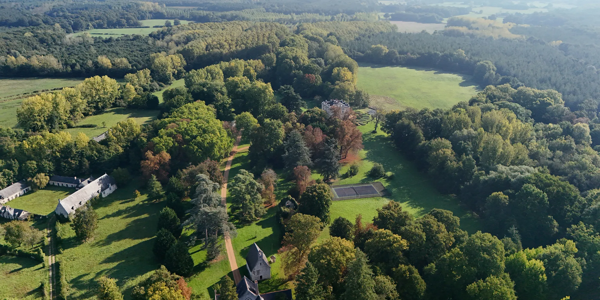 chateau de la loire wedding