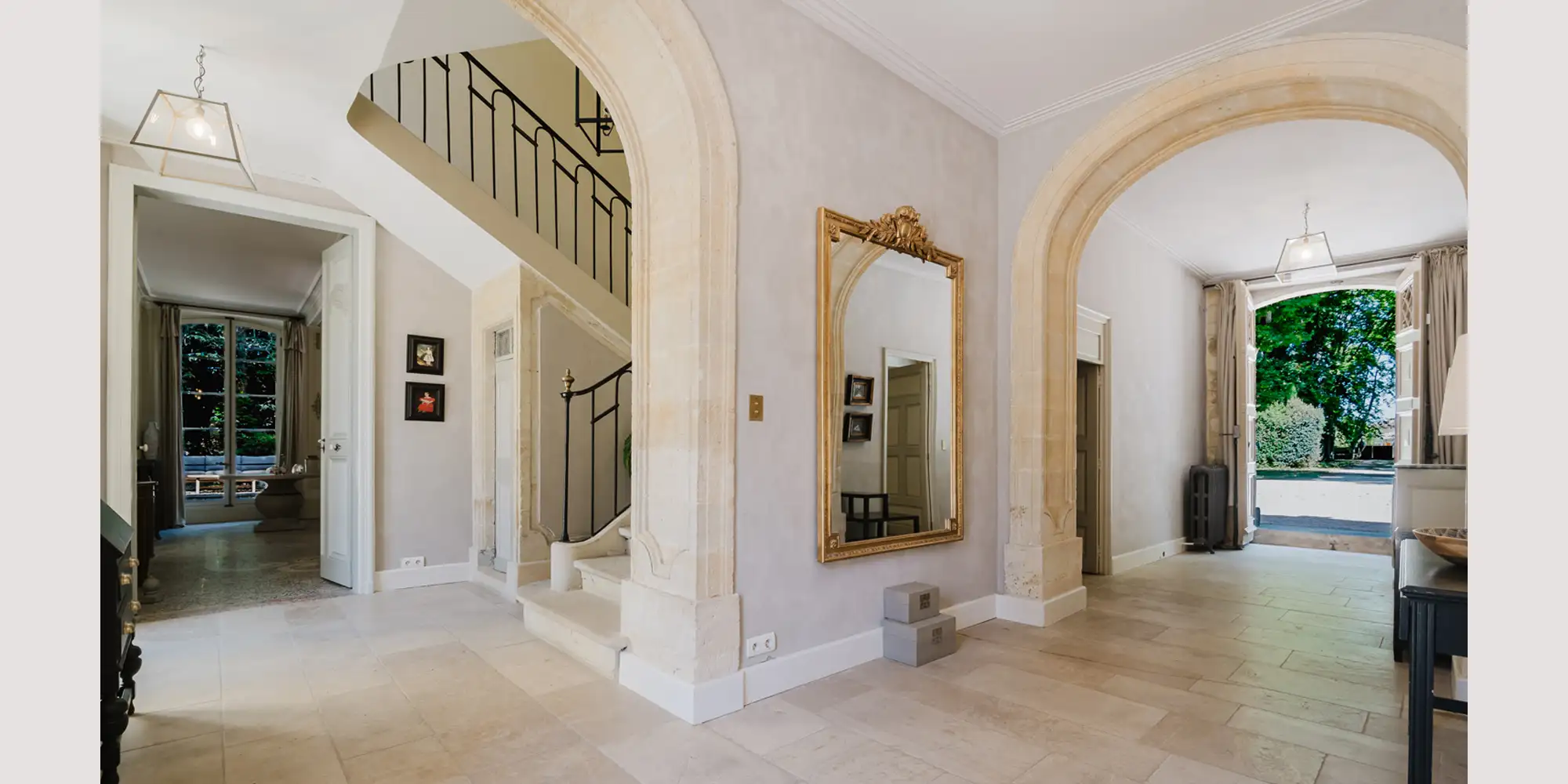 luxury wedding venue avignon