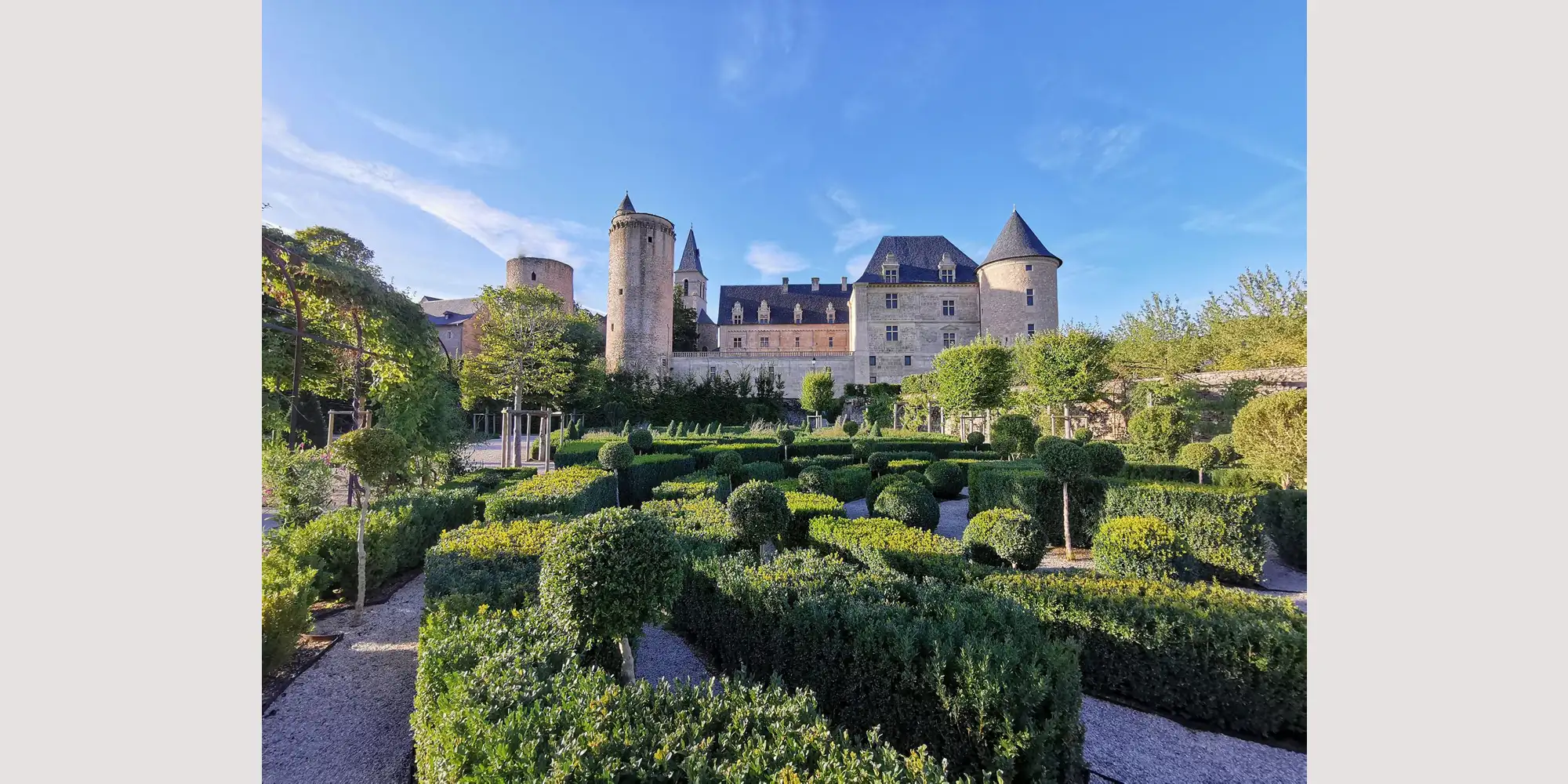 renaissance chateau wedding