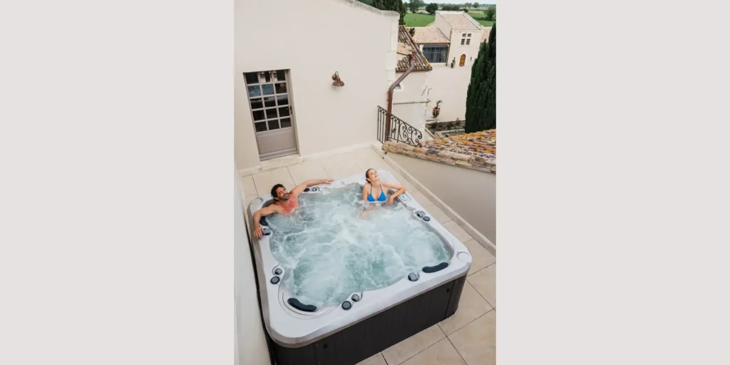 hot tub at French vineyard wedding venue 